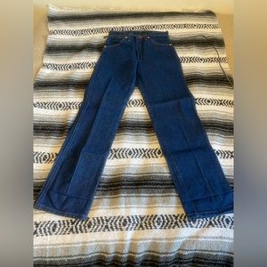 Wrangler 13MWZ 28x32